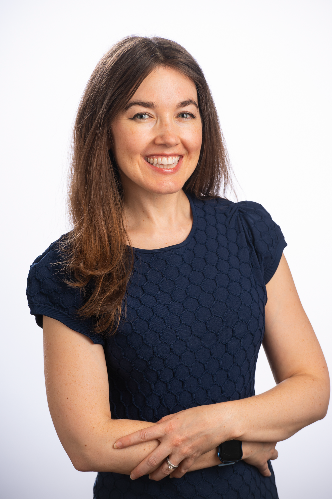 Dr. Victoria Theisen-Homer